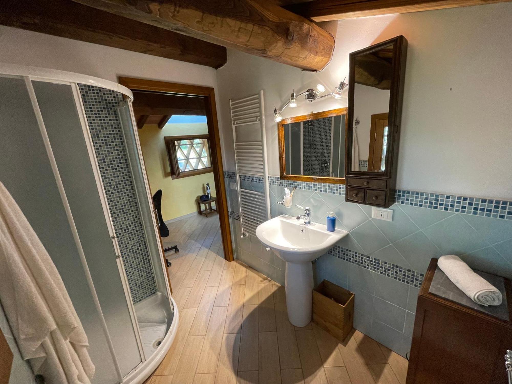 Agriturismo Podere Le Tombe Pension Palaia Buitenkant foto