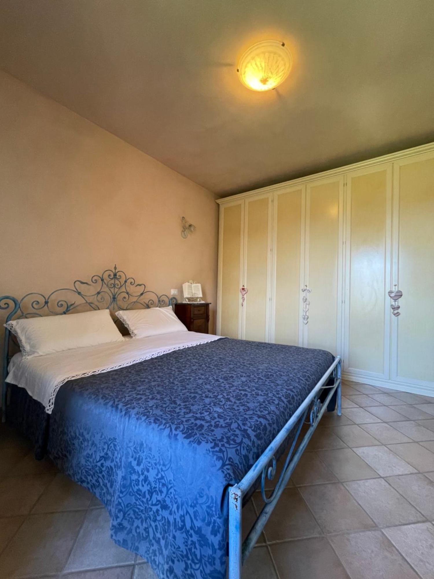 Agriturismo Podere Le Tombe Pension Palaia Kamer foto